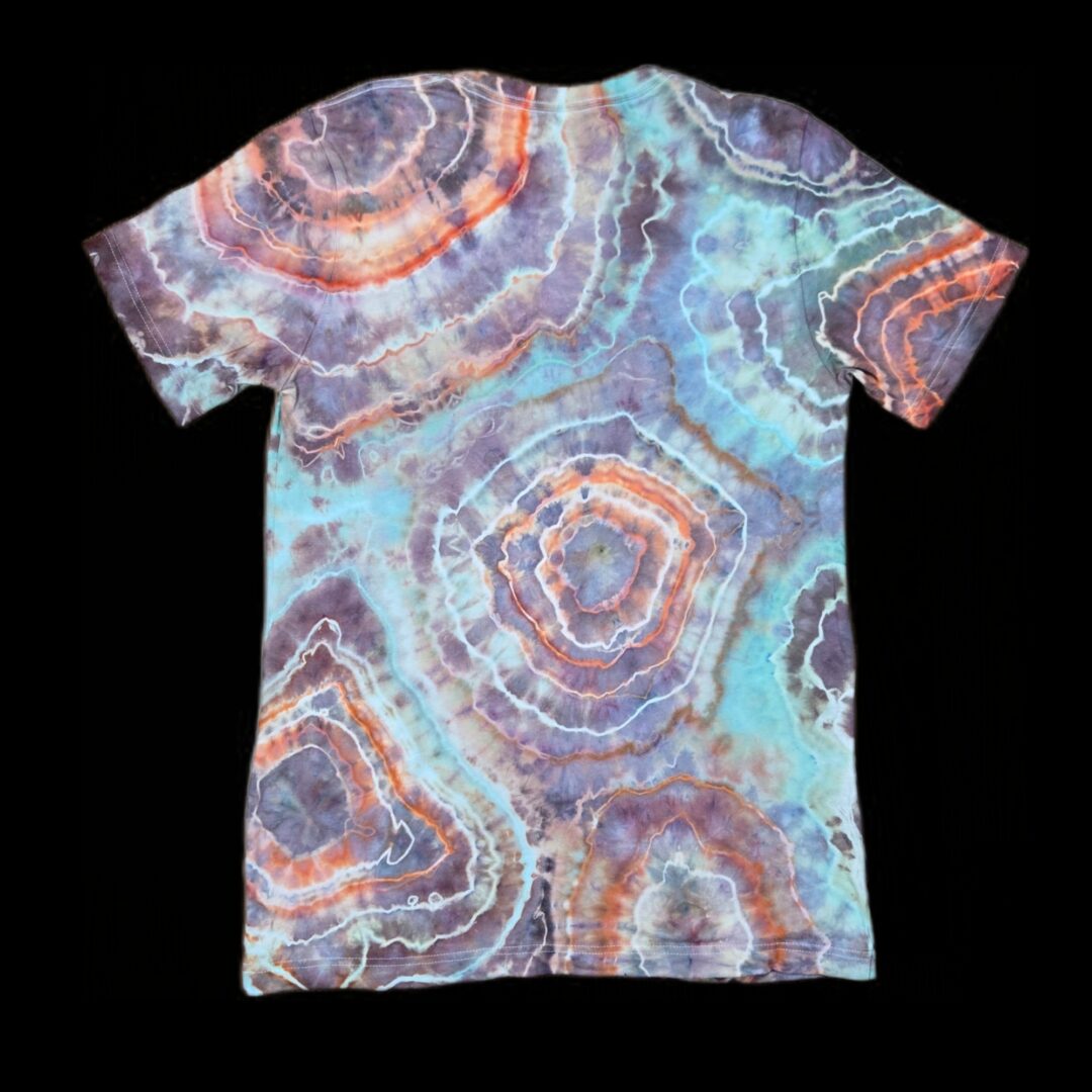 M red and brown geode tie-dye t-shirt image 1