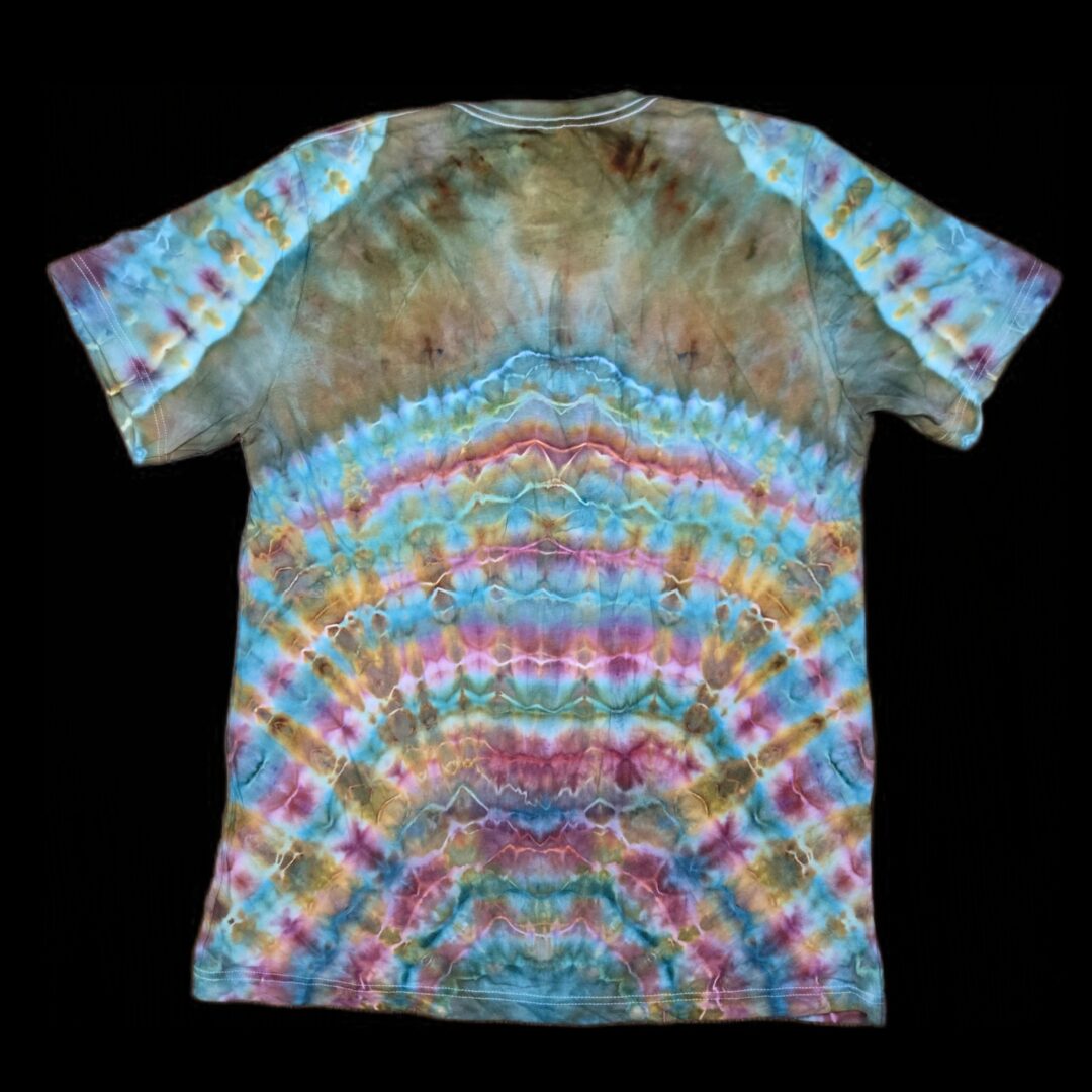 L diamond mandala tie-dye t-shirt image 1