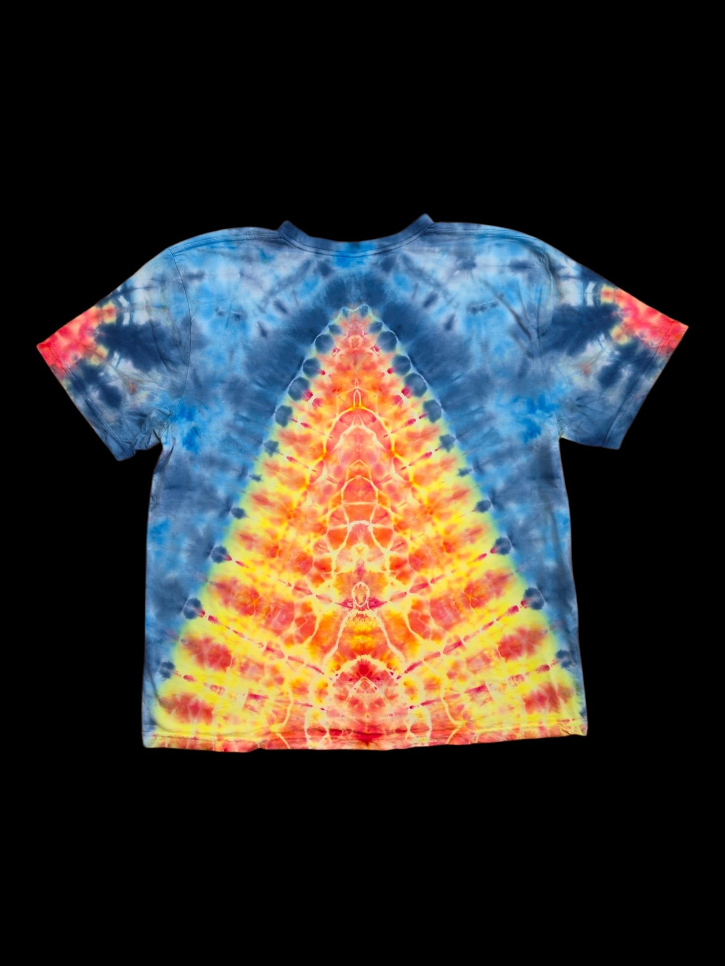 Blue V-Fire Chevron Tie Dye T-Shirt — Unisex 2XL