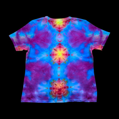 Mushroom Ice Dye V-Fold Tie Dye Women's T-Shirt — Women's Large