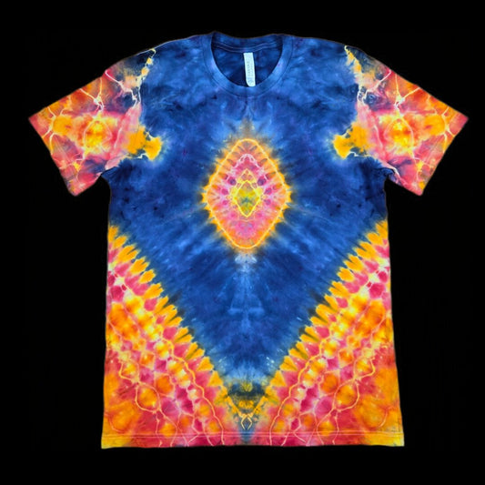 L diamond mandala tie-dye t-shirt image 0