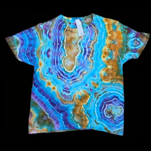 photostudio_1764940687090 S youth geode tie-dye t-shirt