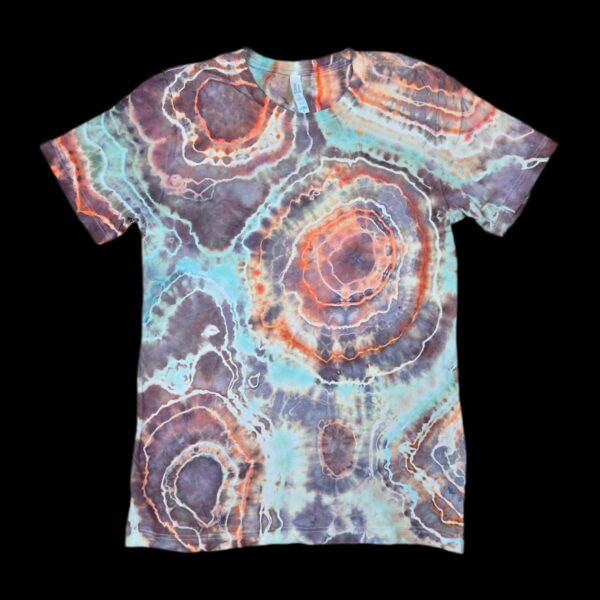 M red and brown geode tie-dye t-shirt